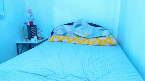 mrladybunnycock online show from November 25, 11:14 pm