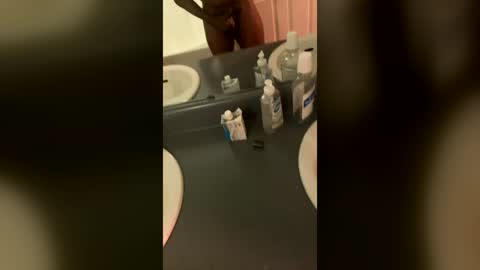 mrmakehercum32 online show from July 25, 7:28 am