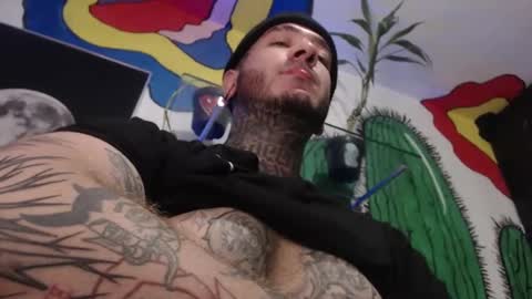 Snapshot of mrmanny__ chatting on October 19, 3:38 pm mrmanny__ online show from October 19, 3:38 pm