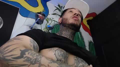 Snapshot of mrmanny__ chatting on February 27, 3:37 pm mrmanny__ online show from February 27, 3:37 pm