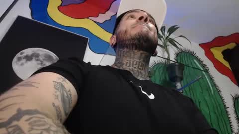 Snapshot of mrmanny__ chatting on February 1, 9:21 am mrmanny__ online show from February 1, 9:21 am