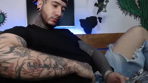 Snapshot of mrmanny__ chatting on February 27, 9:29 am mrmanny__ online show from February 27, 9:29 am