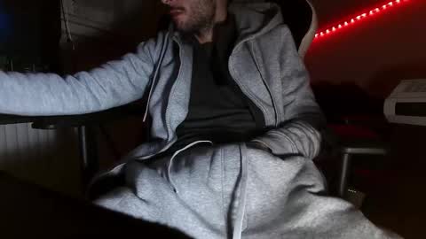 MrRogue online show from January 9, 2:39 am