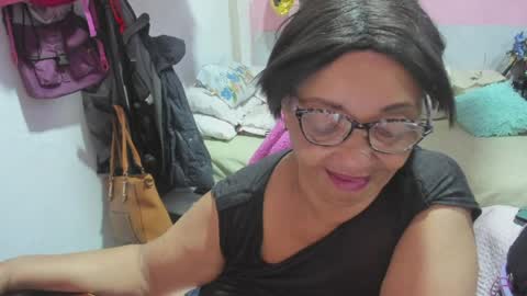 mrs_mommy online show from April 29, 2:38 am