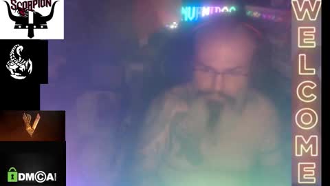  moderador de salasmoderator of rooms online show from September 18, 2:15 am