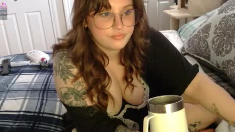 MrsJess online show from October 24, 3:57 pm