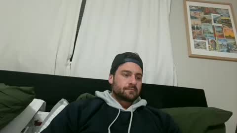 mrthickly818 online show from February 3, 3:26 am