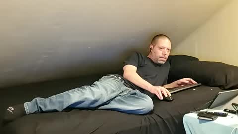 mrxhere online show from February 14, 6:45 am