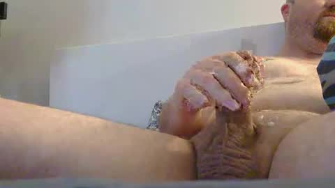 Snapshot of mrxhibitionistt chatting on October 19, 3:00 am mrxhibitionistt online show from October 19, 3:00 am