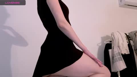 ms_christiana online show from March 31, 8:20 pm
