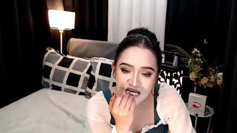 Ash online show from November 20, 2:54 am