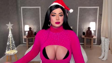 Snapshot of ms_lhadycummer chatting on December 22, 10:49 am Samantha online show from December 22, 10:49 am