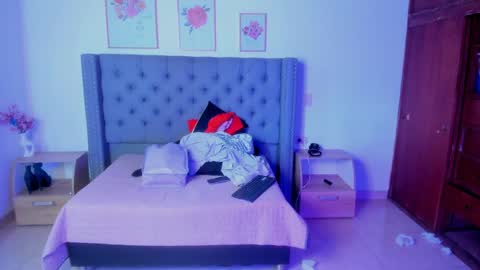 Ms Meloddy online show from April 30, 8:57 pm