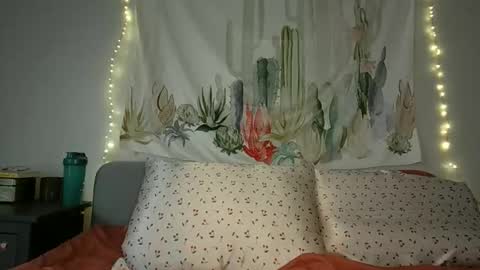 msclairewhatever online show from March 14, 11:20 pm