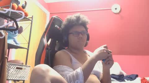 Morgan Mills online show from April 1, 1:50 am