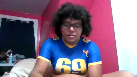 Morgan Mills online show from November 2, 12:10 am