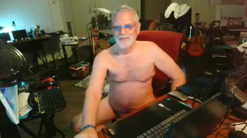 mt2much online show from November 21, 5:16 am