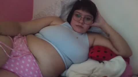 muchachahot online show from April 3, 11:22 pm