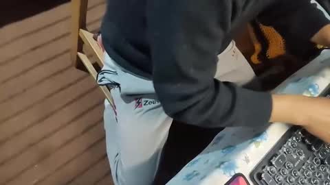 zenon online show from October 12, 2:37 am