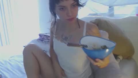   online show from November 26, 6:37 pm