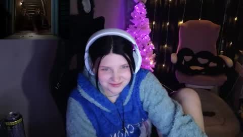 Milana online show from December 11, 3:05 pm