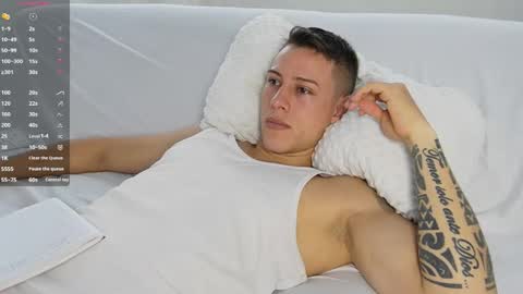 muscle_king_cum online show from December 2, 2:48 pm