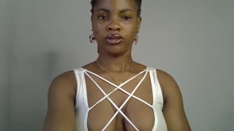 muscle_queen0 online show from March 1, 9:24 am