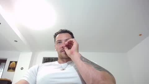 AJ online show from June 8, 4:08 pm
