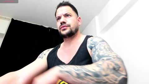 MuscleMonster31 online show from January 11, 9:10 pm