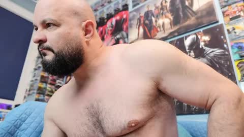 Chris online show from April 10, 6:52 am