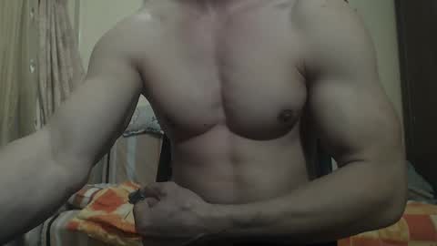 SexyMuscled online show from February 4, 9:31 pm