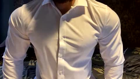 Snapshot of muscularjuggler chatting on September 24, 2:51 am muscularjuggler online show from September 24, 2:51 am