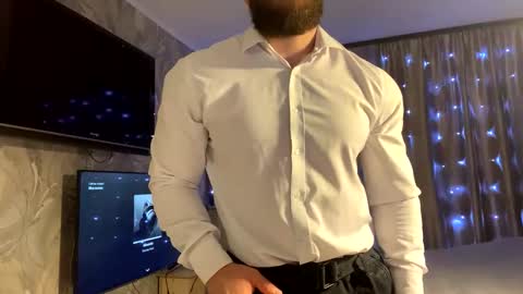 muscularjuggler online show from January 19, 3:33 pm