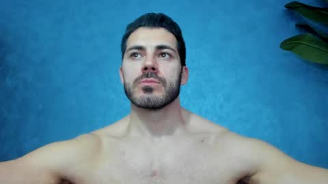 muscularmaster onlyfans online show from April 4, 10:06 pm