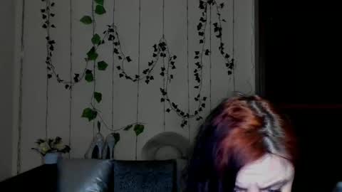 Jeneva online show from March 2, 6:36 pm