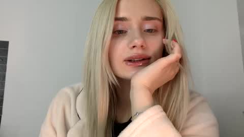 musescorner online show from February 9, 5:38 pm