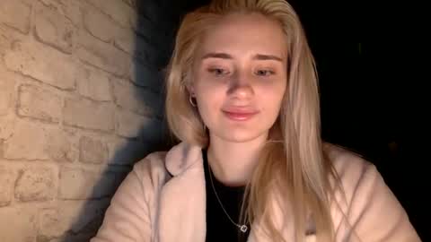 musescorner online show from February 1, 8:17 pm