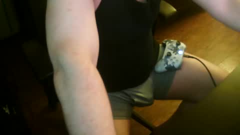 mustenjoyhead79 online show from May 4, 1:56 am