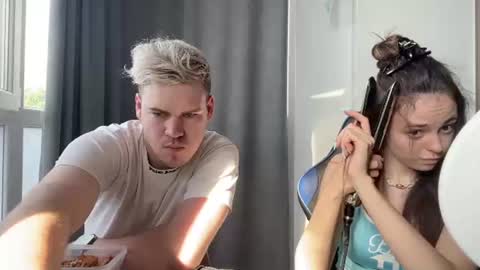 Milana and Anton online show from June 10, 3:11 pm
