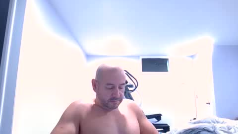 Maximus online show from October 6, 4:14 pm