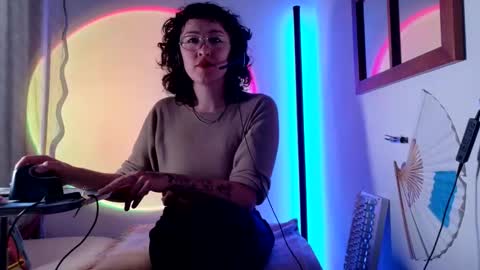 Mx. Anouk Divine online show from March 8, 12:33 am