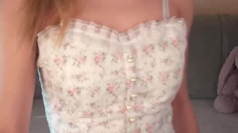 Polly online show from February 10, 1:14 pm