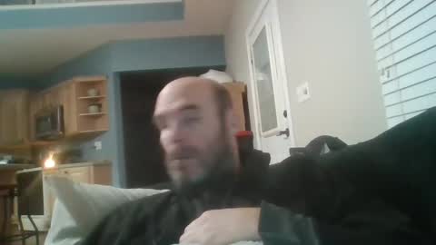 Snapshot of my_little_vienna_sausage chatting on January 19, 4:54 am vienna online show from January 19, 4:54 am