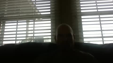 Snapshot of my_little_vienna_sausage chatting on December 29, 7:43 pm vienna online show from December 29, 7:43 pm