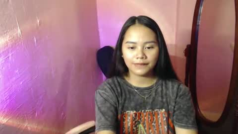 Its me Andi online show from February 25, 6:55 pm