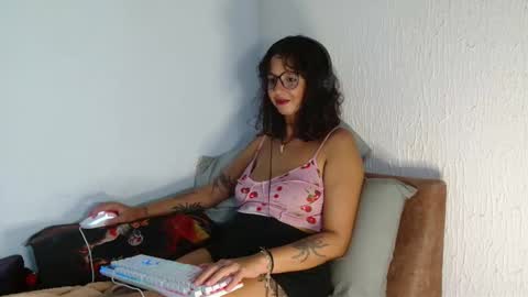 myamillor online show from March 4, 8:50 pm