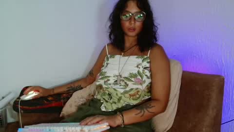 myamillor online show from April 11, 8:57 pm