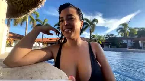 mybrainissexytoo online show from April 29, 10:25 pm