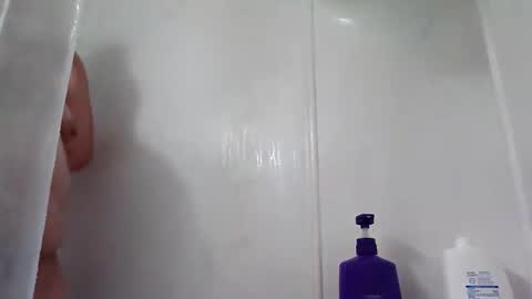 Snapshot of myemailpaper chatting on October 12, 10:55 pm myemailpaper online show from October 12, 10:55 pm