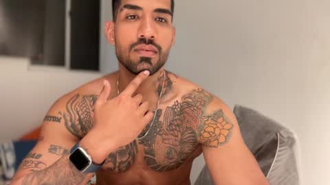 Myke esthetic online show from February 13, 3:18 am